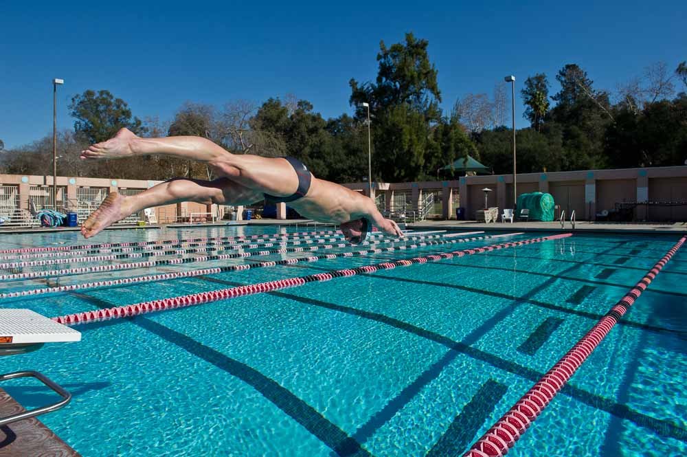 How to Get Over a Fear of Diving Off the Blocks